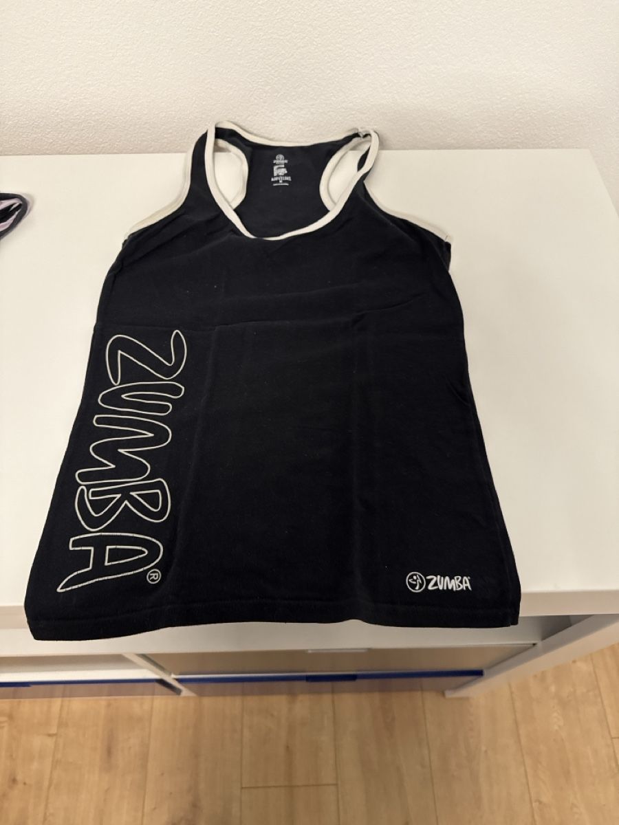 Top: Zumba Tank Tops Gr. M – Usato da Niederbipp venduto da Dathila 5