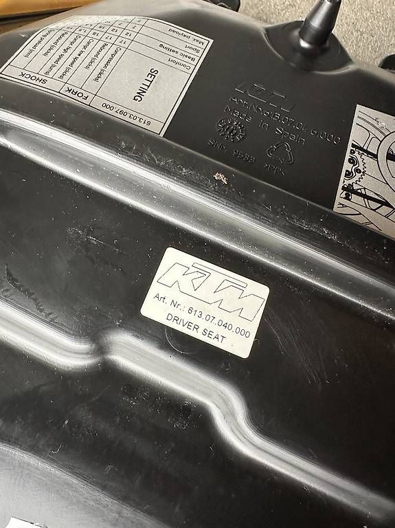 Alle Motorradersatzteile: Original KTM Superduke Fahrersitz – Gebraucht aus Siebnen von ichduer93 2