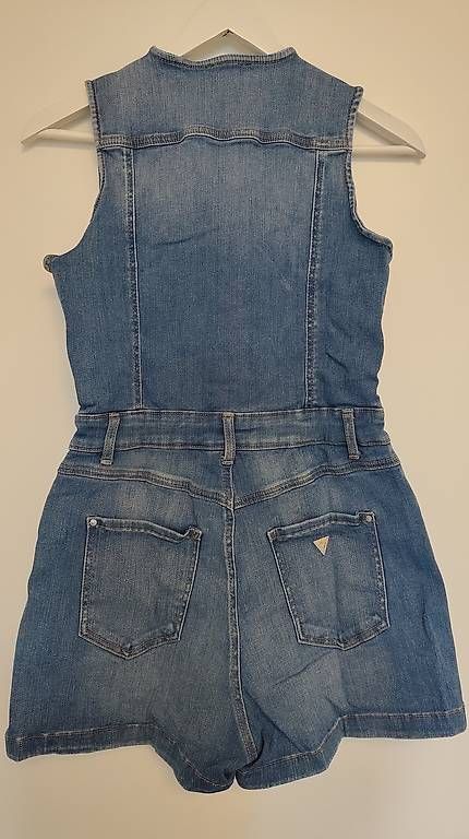 Jumpsuits: Denim Jumpsuit Guess Grösse M  – Gebraucht aus Buttisholz von sch_7jfz 1
