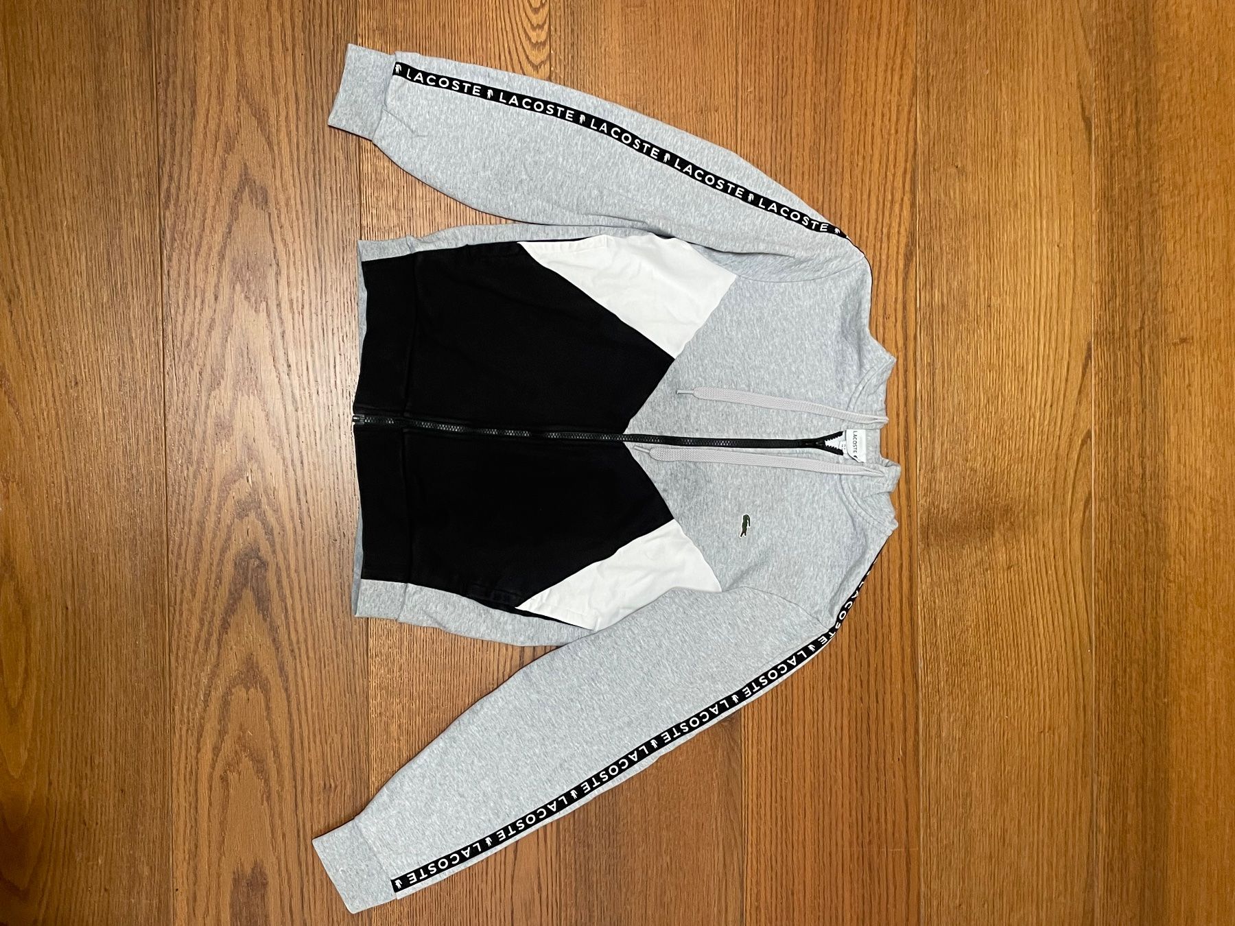 Lacoste Pulls & Sweat-shirts: Pullover Lacoste Grösse S – Neuf (Voir description) à Luzern par therealslimshady