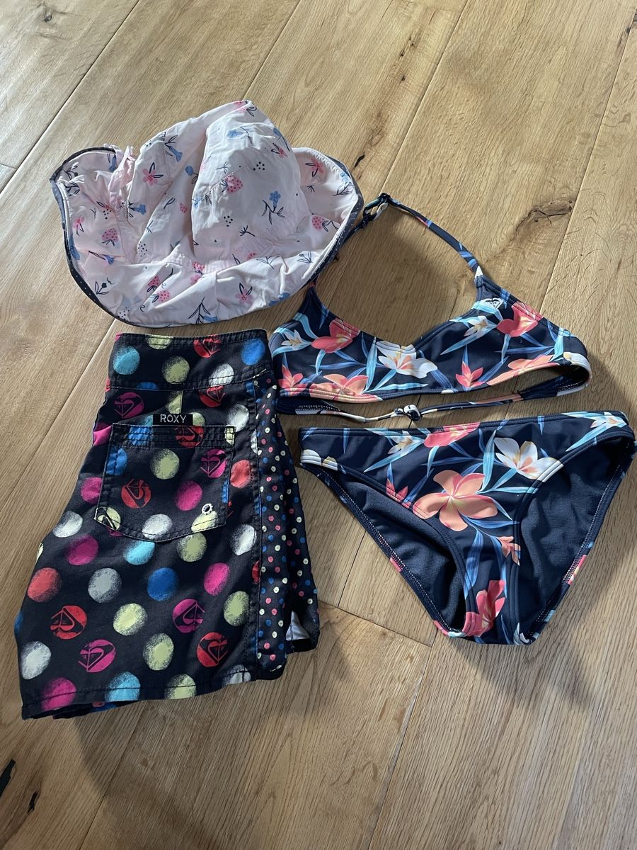 Roxy Kleiderpakete & -sets: Sommer Set für 8 jährige Mädchen  – Gebraucht aus Tegna von Kaja012