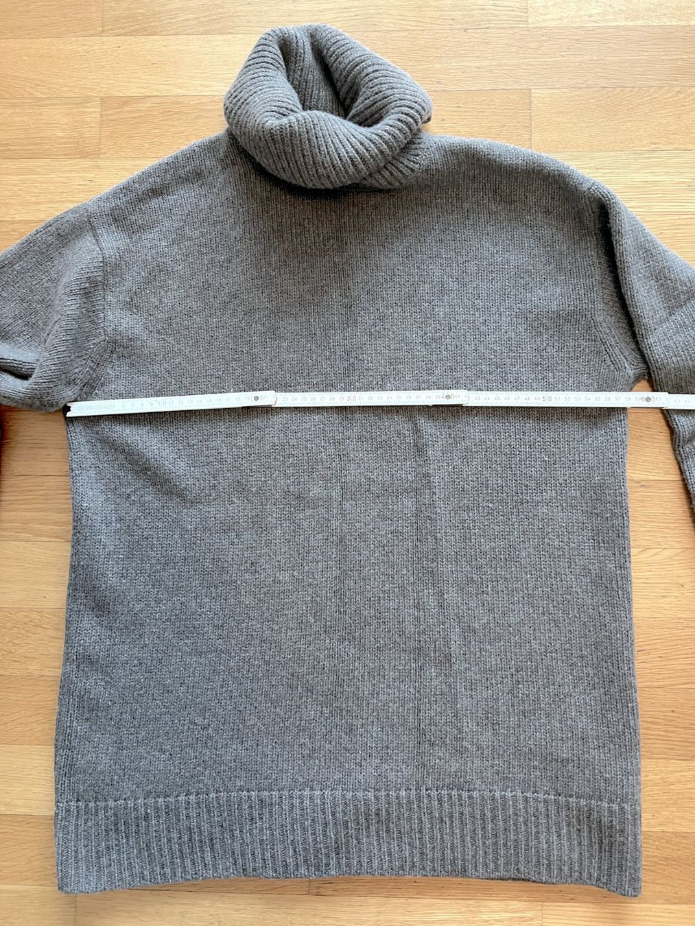 H&M Maglioni & Felpe: Oversize Pullover von H&M Premium Gr. S – Usato da Binningen venduto da criss-cross 2