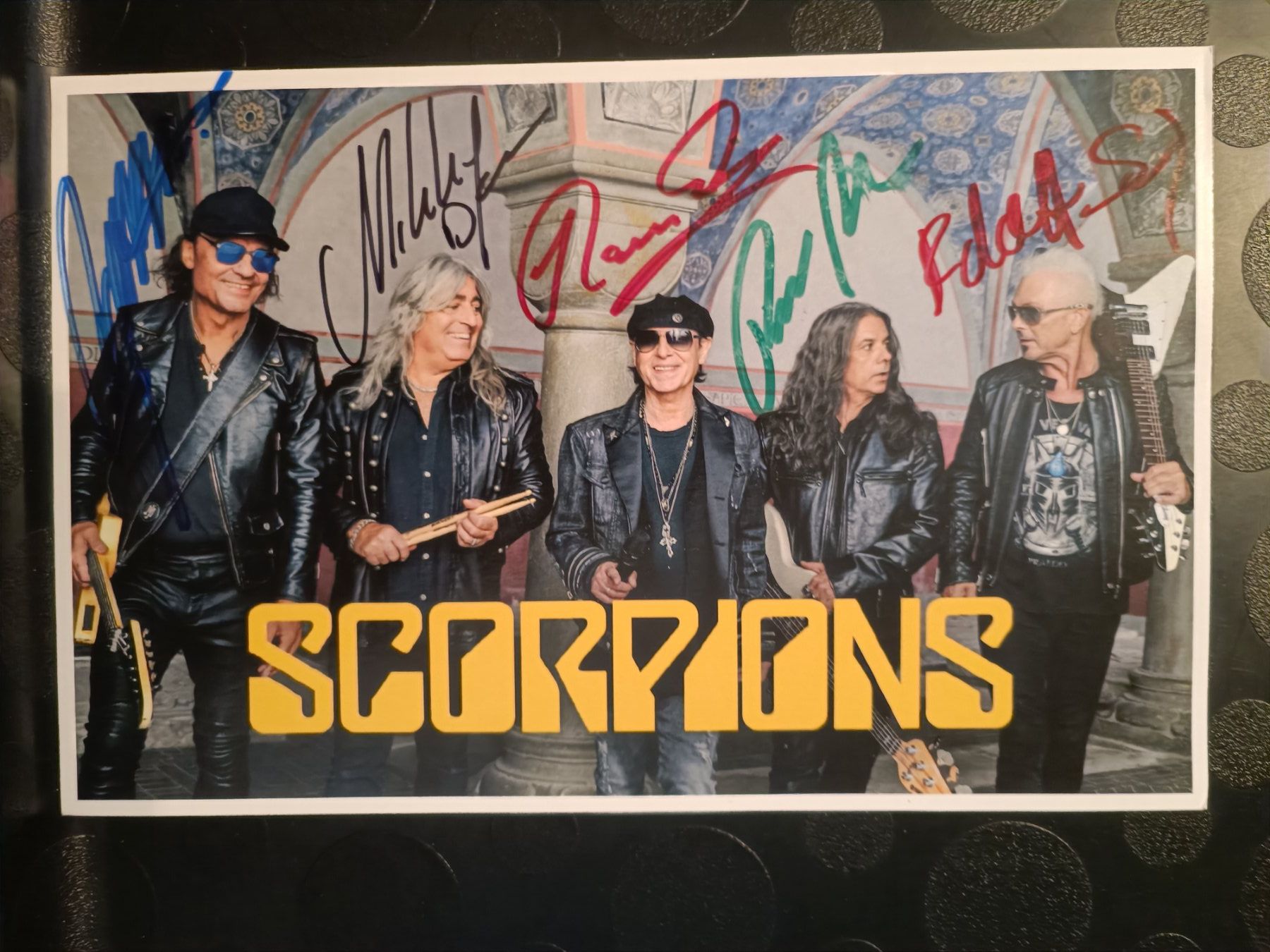 Autogramme: Scorpions - handsigniert - 15x20cm – Gebraucht aus Menziken von Artographs