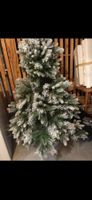 Künstlicher Weihnachtsbaum Schneeoptik