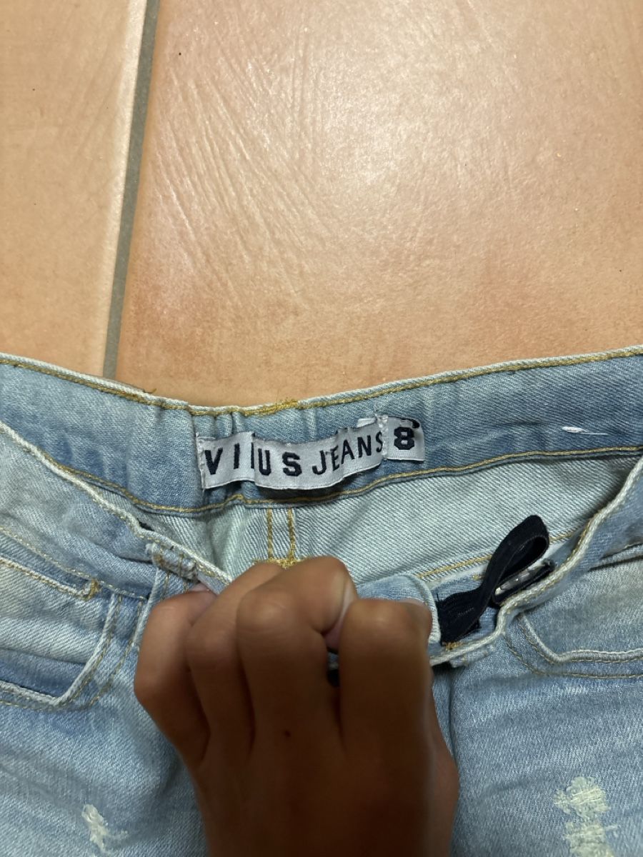 Hosen: Shorts en jean Vius Jeans taille 8 état usagé – Neu (gemäss Beschreibung) aus Gland von Dedecop2 2
