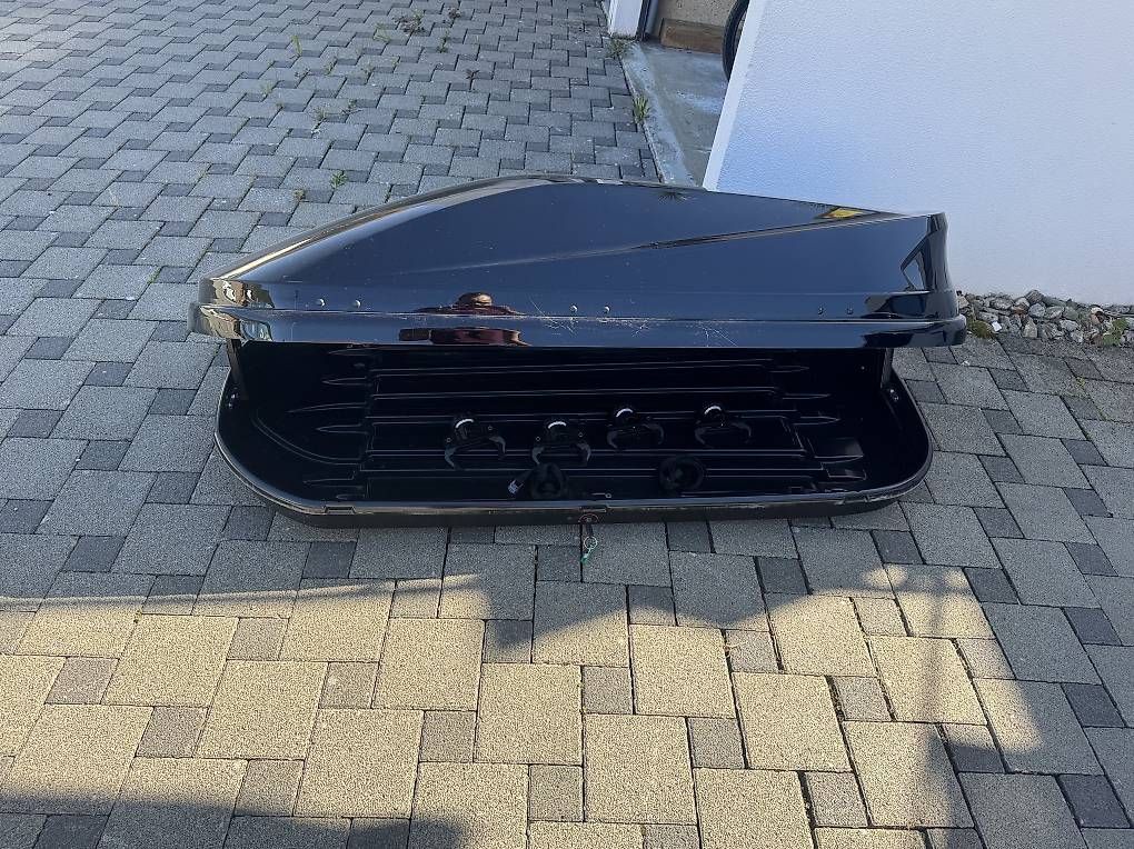 Box da tetto: Thule Dachbox mit Dachträger – Usato da Oberdorf BL venduto da kreis04 2