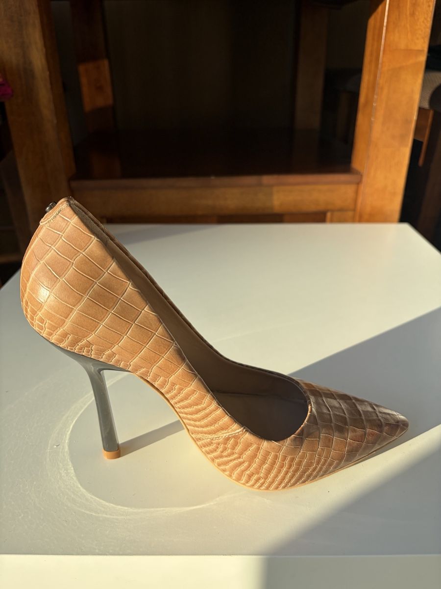 Scarpe da donna: Carvela High Heels, Size 39, Crocodile Print – Usato da Nyon venduto da Deb_D39 2