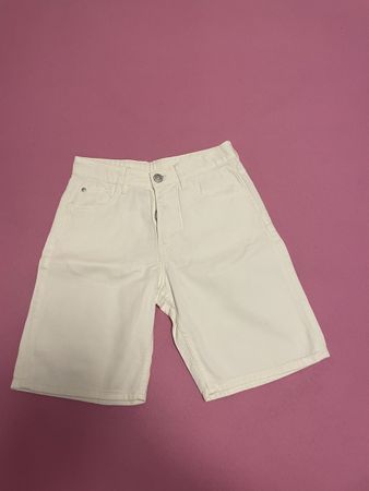 Weisse Shorts, Gr. 146, Top neu
