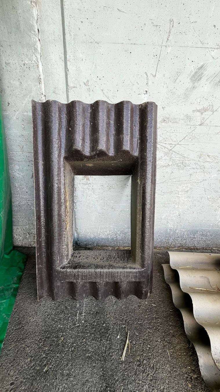 Servierplatten: Dachausstieg Wellplatte gebraucht – Gebraucht aus Ettiswil von inf_ny95 4