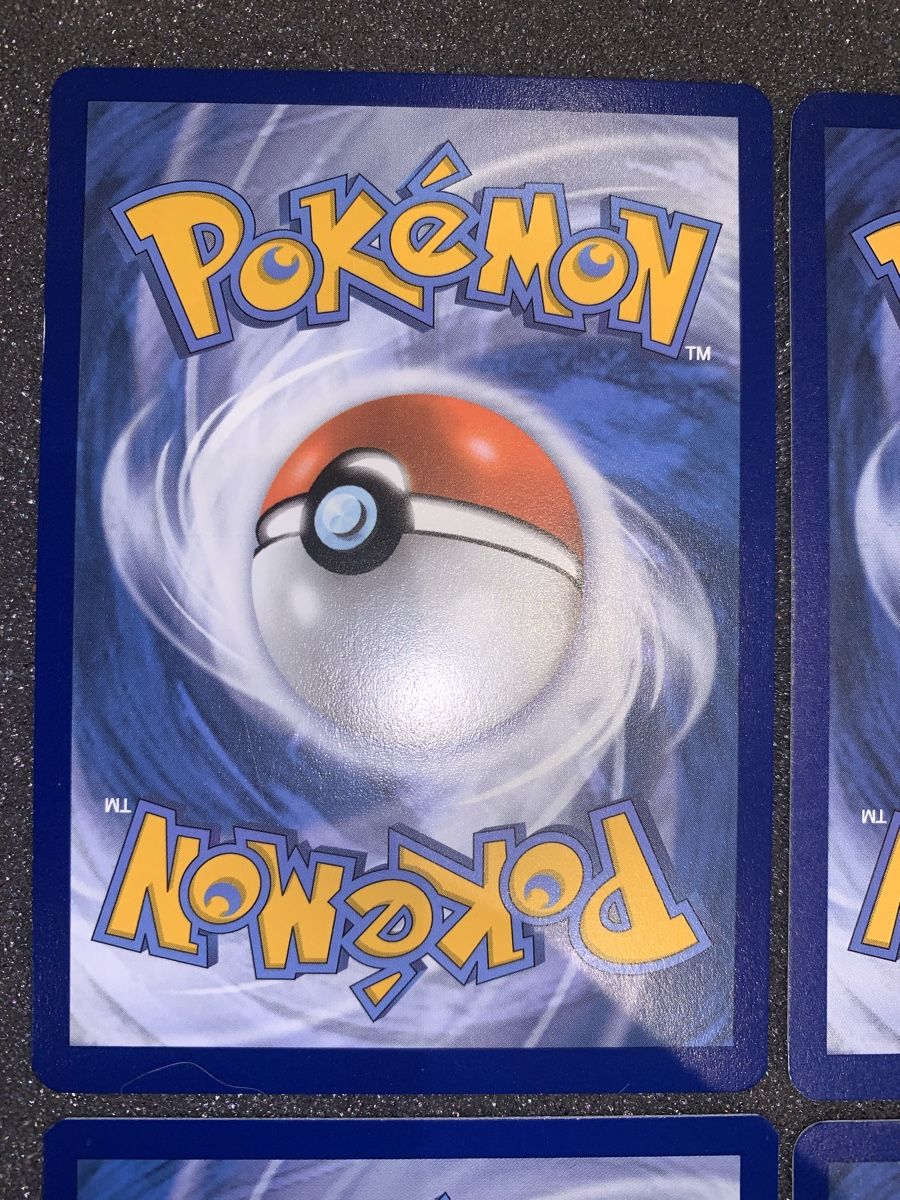 Pokémon Sammelbilder & Trading cards: Ab 1.- Charizard e Charmander Pokemon GO – Gebraucht aus Bironico von ars_z6lb 6