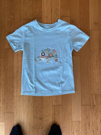 Sommer T-Shirt mit Blumemuster, hellblau, Gr.140 Top Zustand