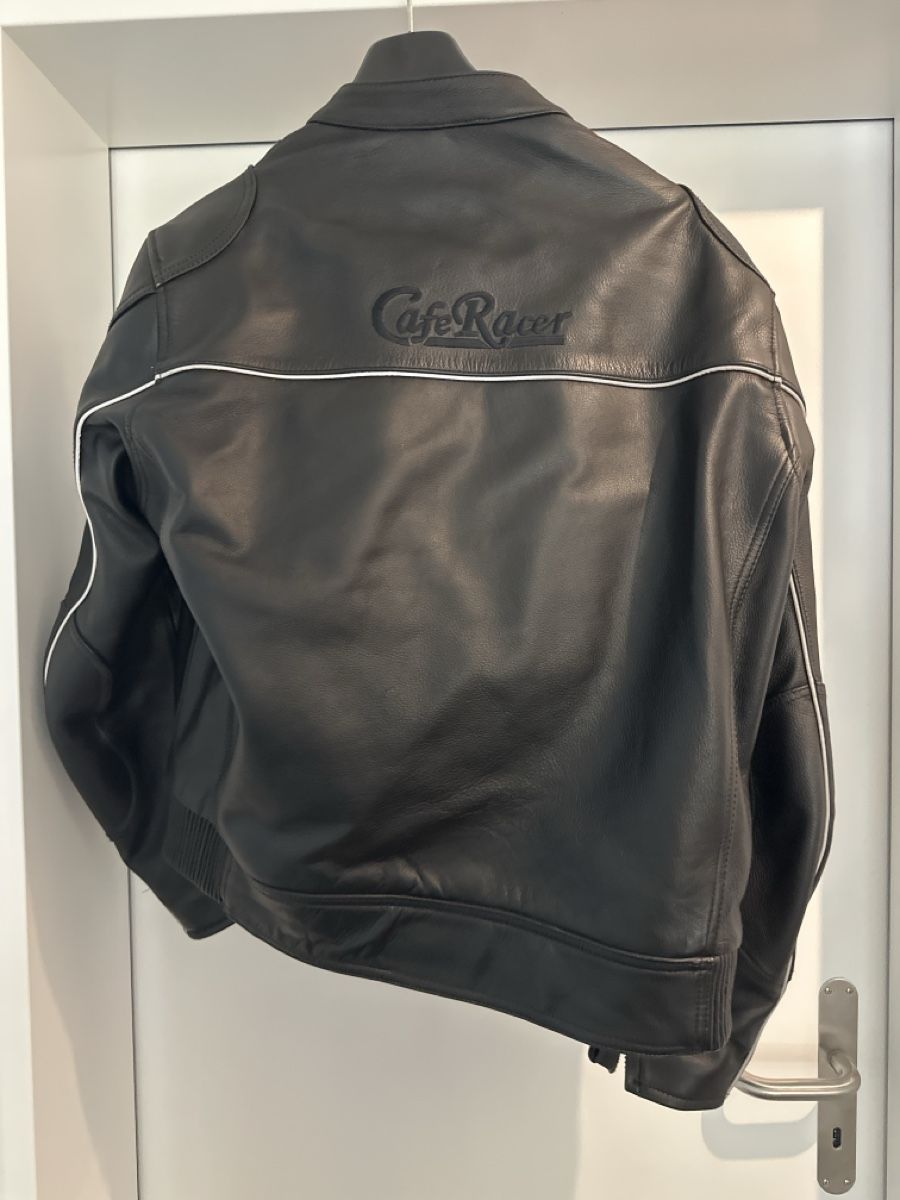 Giacche: Motorradjacke Echtes Rindleder Herren Grösse 52 – Usato da Nänikon venduto da Jaassiipoollii 3