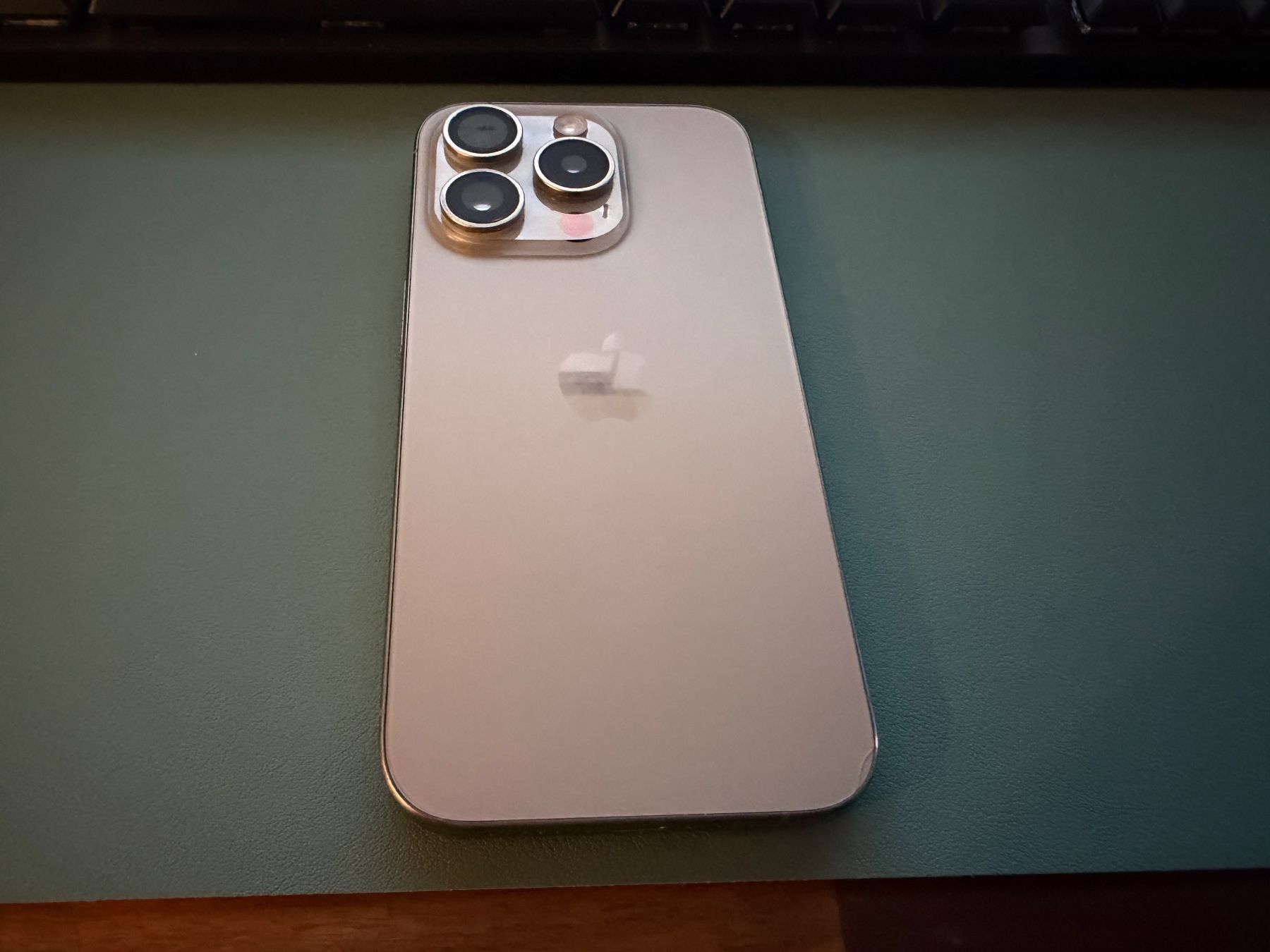 Apple Portables: IPhone 15 Pro 256GB Natural Titanium – D'occasion à Merenschwand par Rakkdos 1