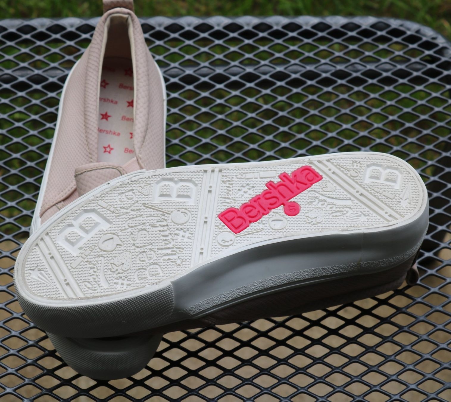 Bershka Scarpe da donna: Sneaker Marke Bershka – Usato da Frick venduto da Beni58 2