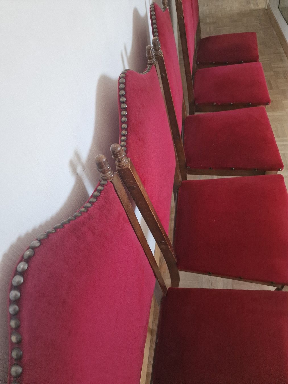 Sedie: Ensemble de 5 chaises  ancien velours rouge – Usato da La Chaux-de-Fonds venduto da Ric_m628 1