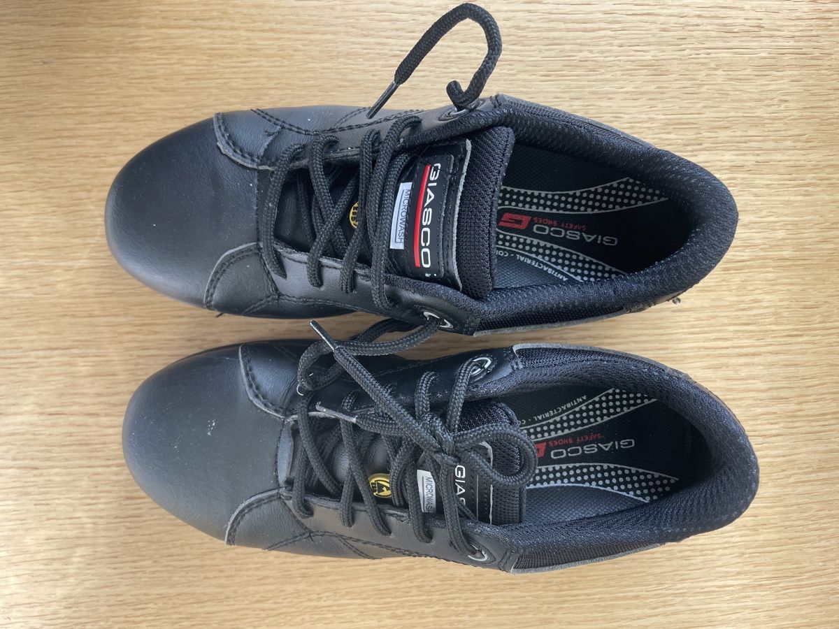 Scarpe da donna: Giasco Sicherheitsschuhe, Grösse 37, neu – Nuovo e nell'imballaggio originale da Zürich venduto da monamele 2