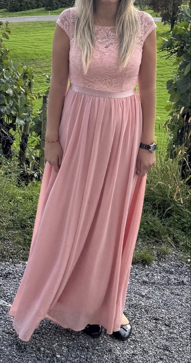 Robes: Abendkleid rosa Grösse M neuwertig – Neuf (Voir description) à Winterberg ZH par Badu95