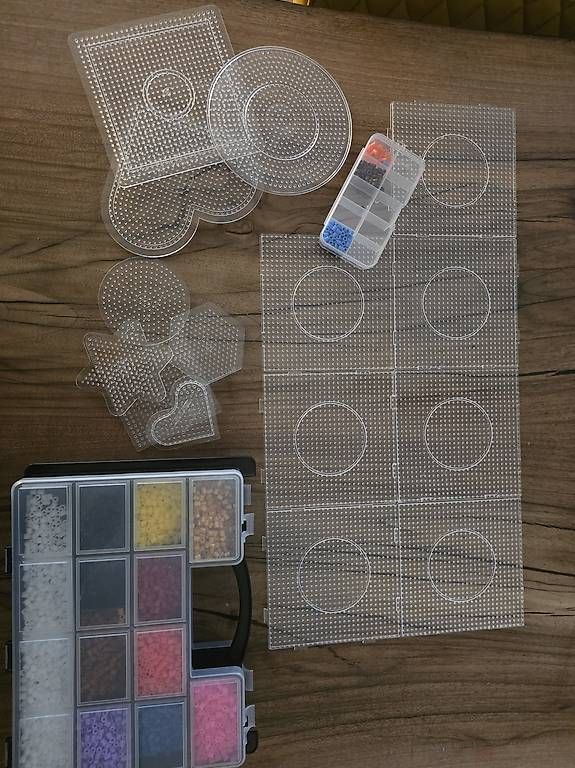 Bastelsets: Bügelperlen- Set – Gebraucht aus Pfungen von zana2007 1