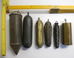 6 Stück echt, antike Schwarzwald-Uhren Gewichte Einzelstücke