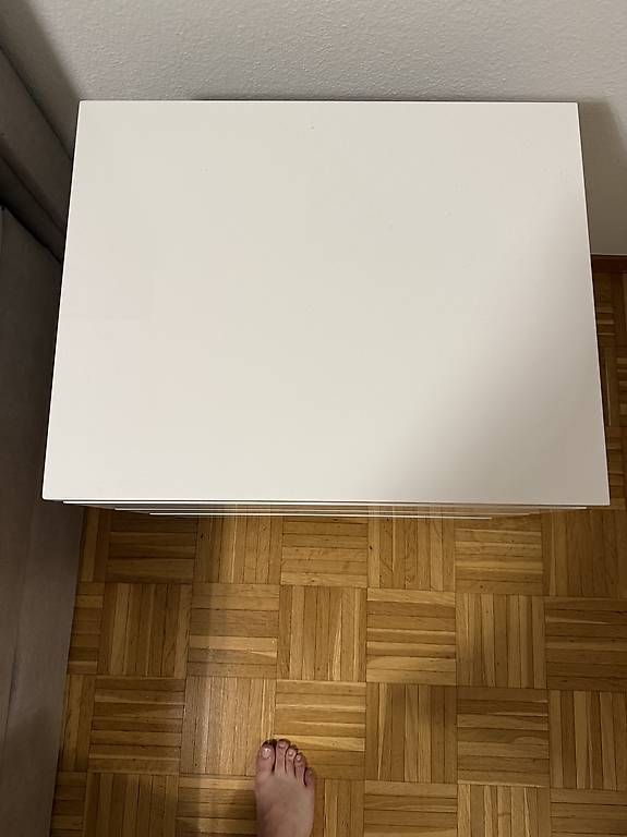 Comodini: 1x Nachtkommode Hochglanz Weiss – Usato da Glattbrugg venduto da mir_vx2c 2