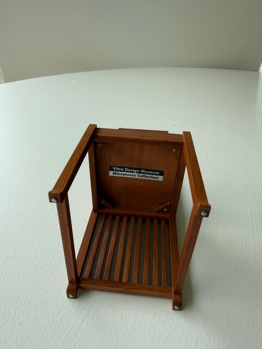 Vitra Tutte le decorazioni: Vitra Miniatures Collection - Stuhl – Usato da Dietschwil venduto da adr_gs9w 2
