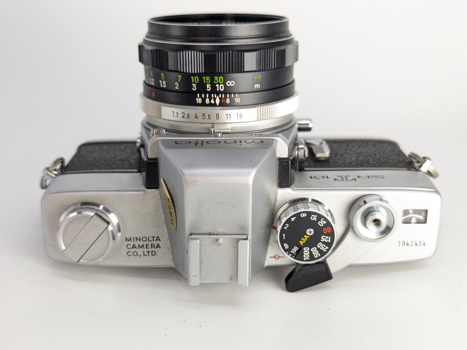 Minolta Fotocamera: Minolta SRT101 mit Objektiv – Usato da Bischofszell venduto da Blende2 7