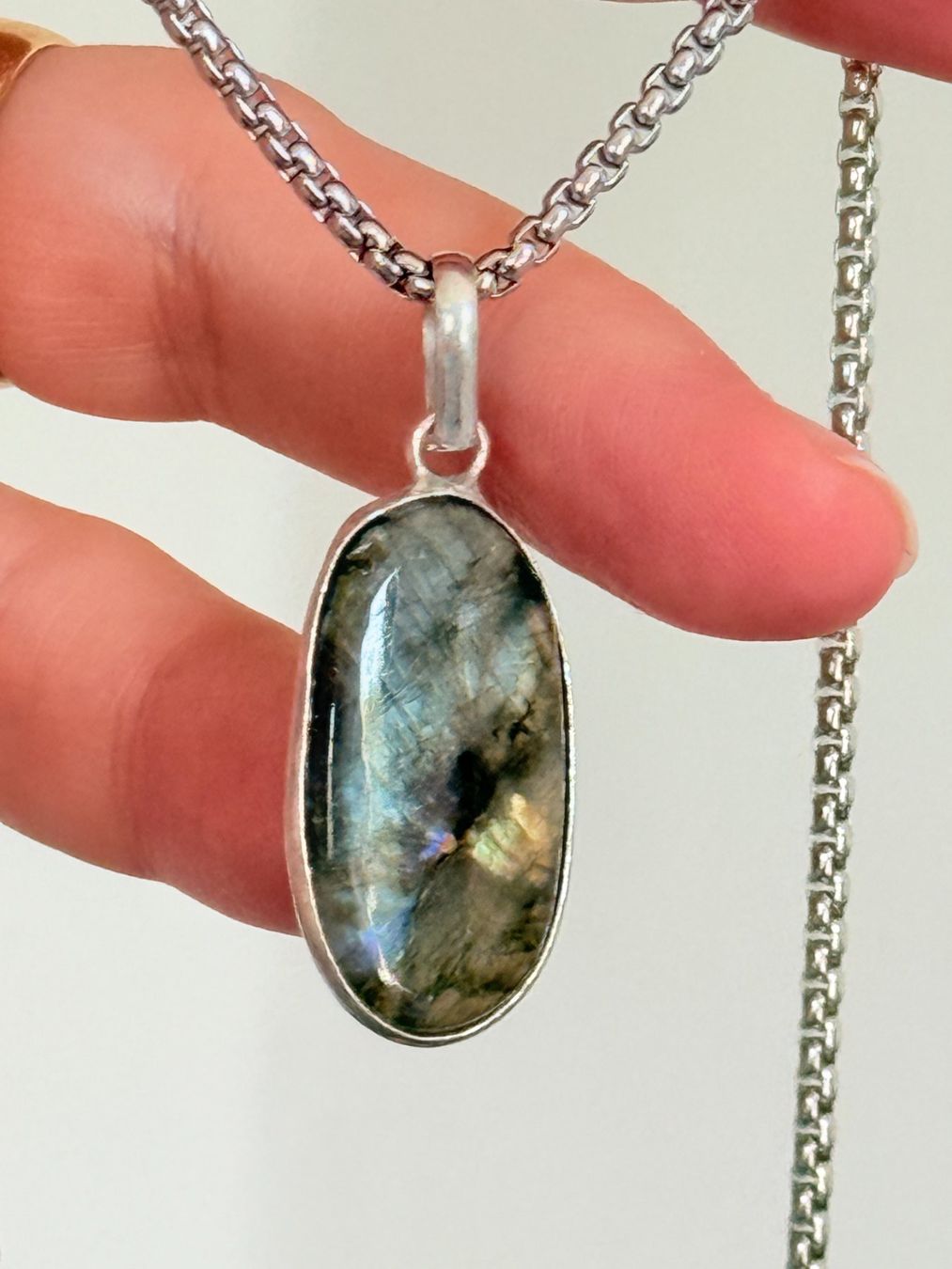 Catenine: Labradorite necklace – Nuovo e nell'imballaggio originale da Genève venduto da AGBERG