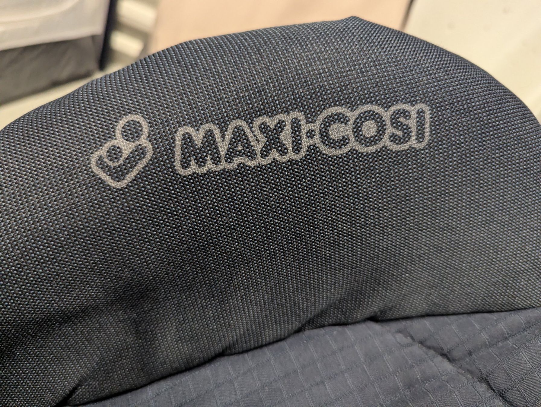 Maxi-Cosi Seggiolini per auto: Maxi-Cosi Babyschale, Schwarz – Usato da Bern venduto da bjutzele 1