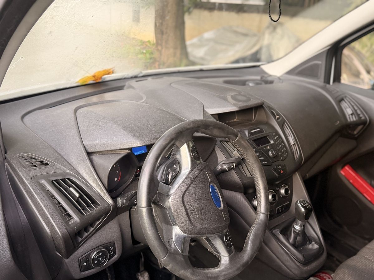Ford Automobili: Ford Transit Connect  – Usato da Pfaffnau venduto da nic_r8qb 2