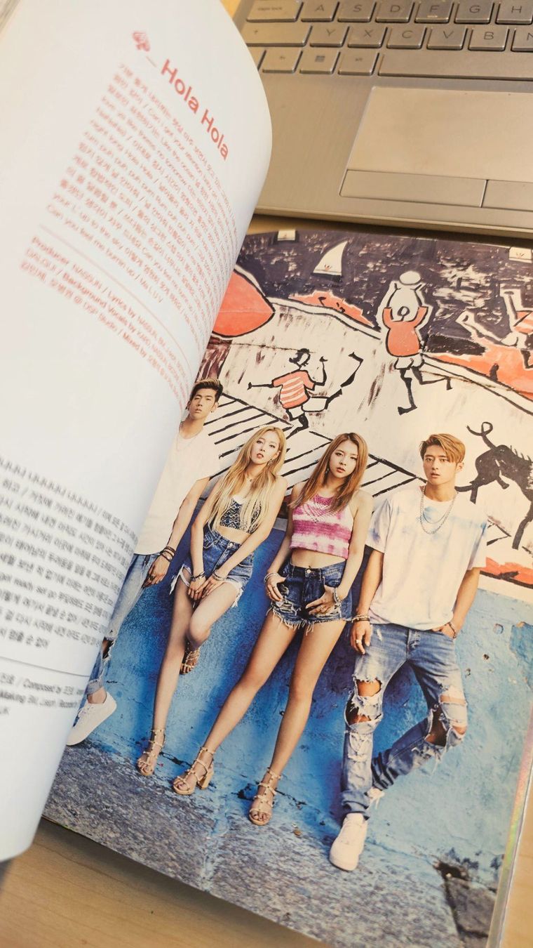 CD: Signiertes KARD Album Hola Hola – Usato da Basel venduto da kpopsuchti 3