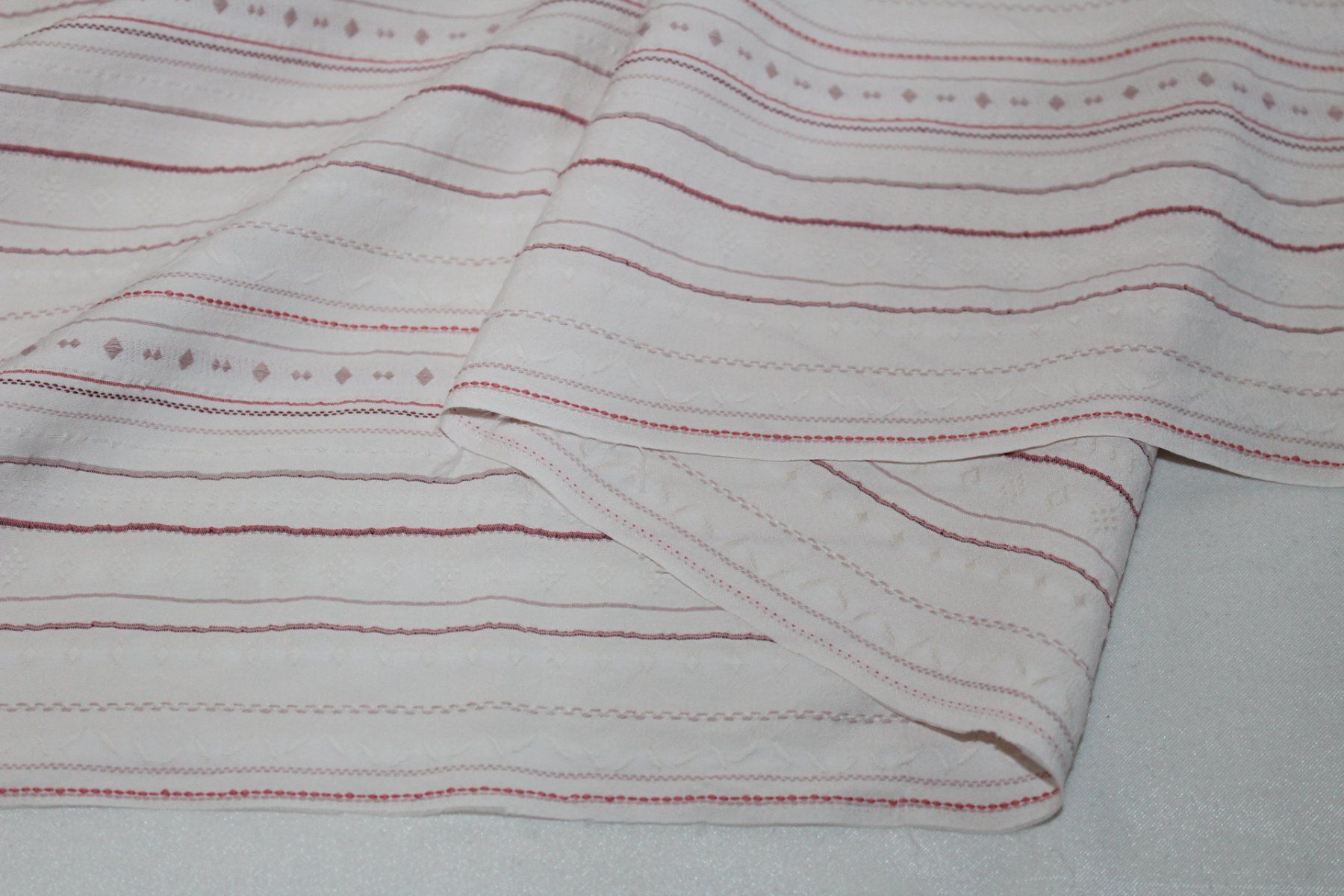 Tessuti: Stoff Kleiderstoff Jacquard ecru/altrosa – Nuovo (secondo la descrizione) da Obfelden venduto da solomon111 3
