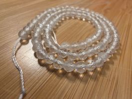 Bergkristall facettiert 4mm. Strang
