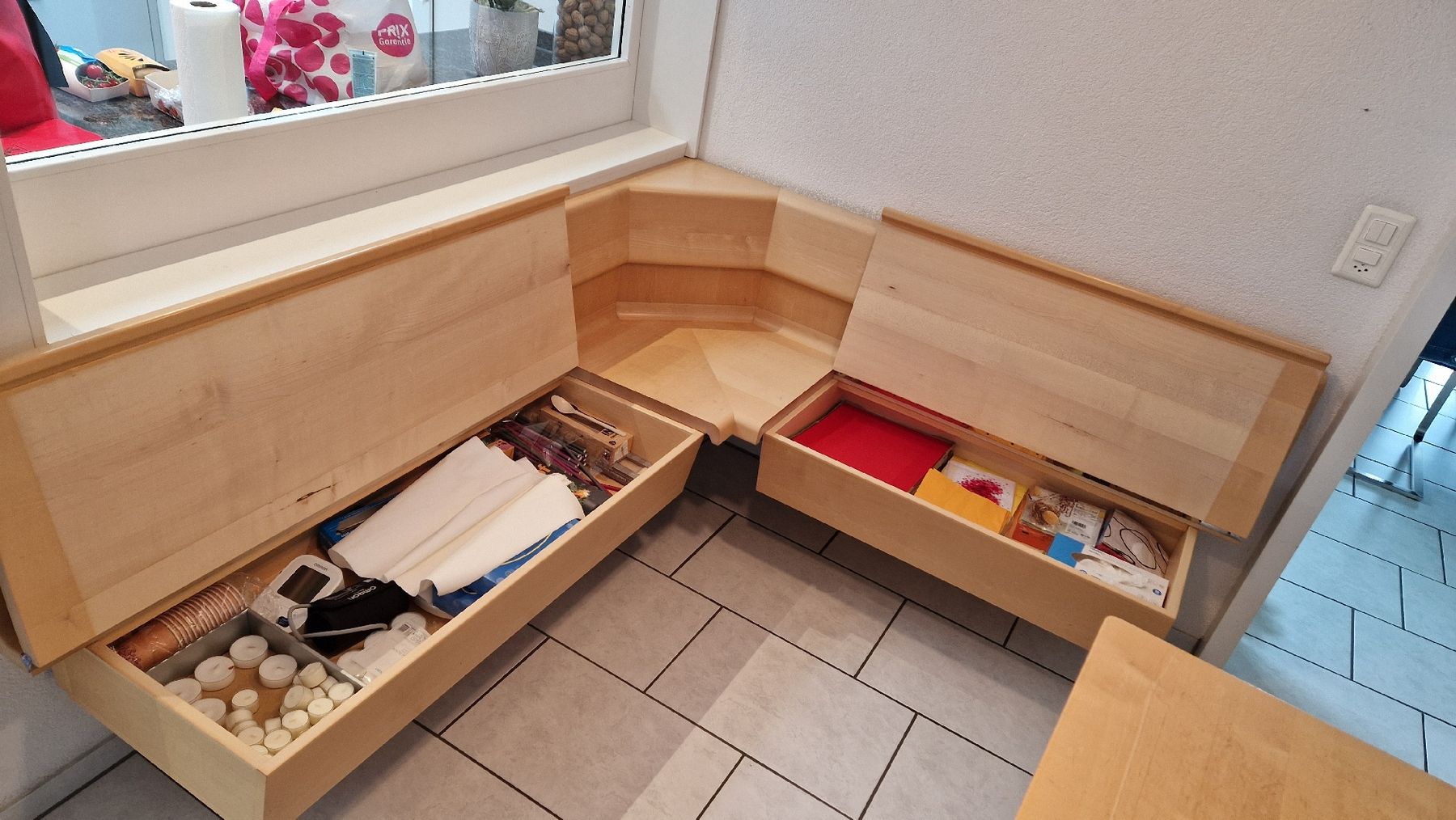 Panchine: Eckbank inkl. Tisch,  Buchenholz – Usato da Obfelden venduto da Bea26 3