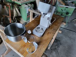 Knetmaschine rühren schlagen