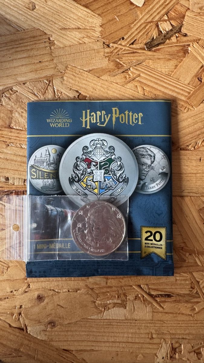 Medaillen: Médailles Harry Potter - Hermione Granger – Neu (gemäss Beschreibung) aus Les Bois von Ethanniry