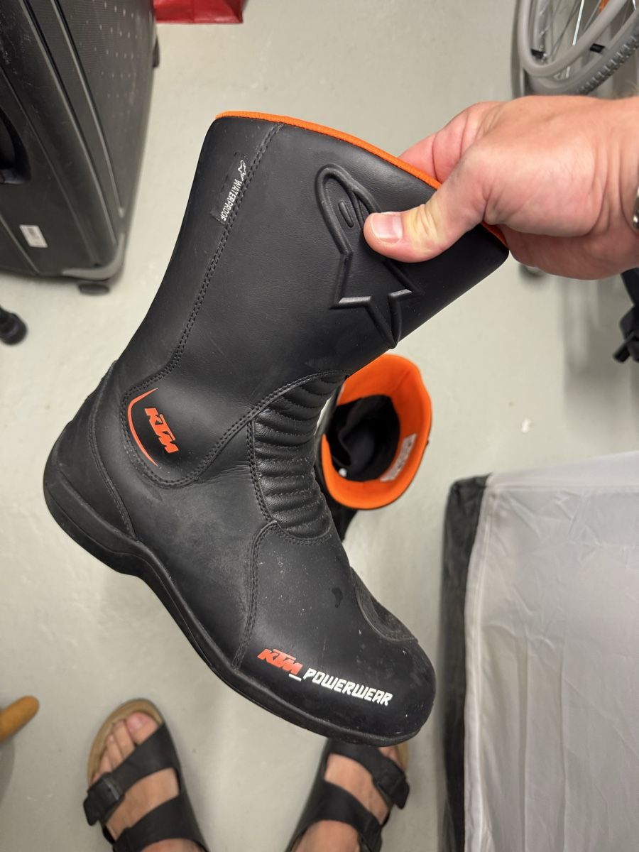 KTM Herrenschuhe: KTM Motorradstiefel Grösse 43 – Gebraucht aus Zürich von ErnstS_23 2