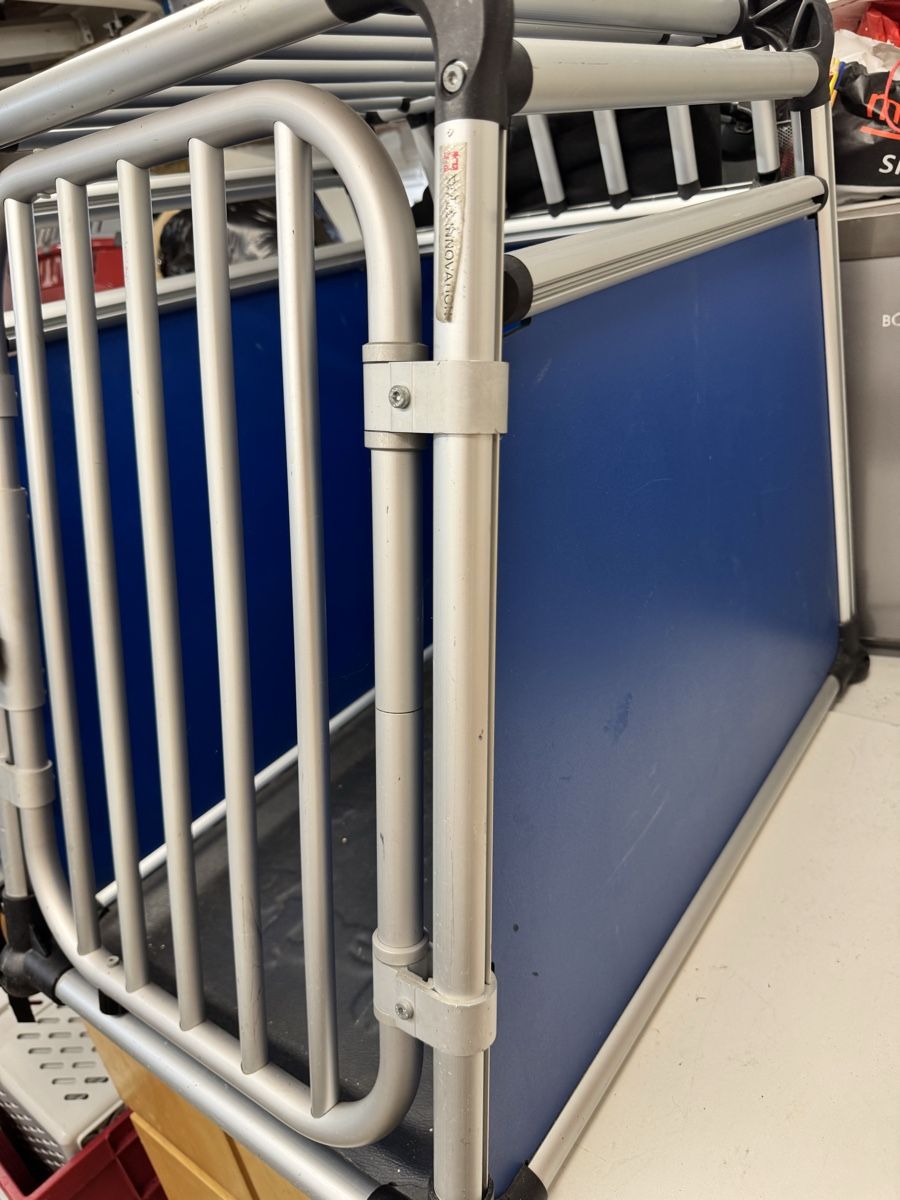 4pets Käfige, Transport & Sicherheit: 4pets Hundebox Aluminium   – Gebraucht aus Rickenbach BL von eumlin 1