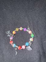 Armband bunte Perlen mit Anhänger Libelle Mond Muschel neu