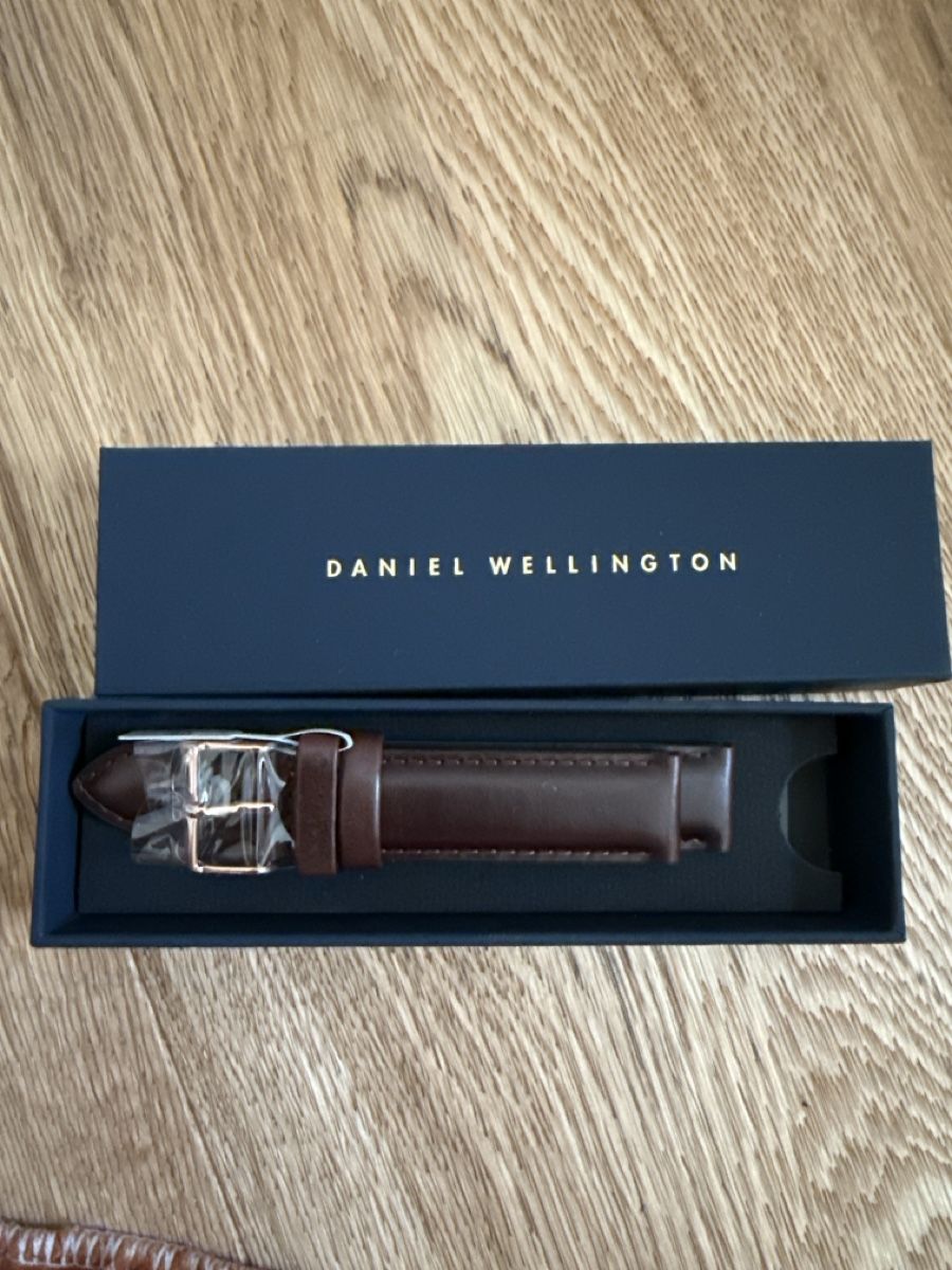 Daniel Wellington Uhren: Daniel Wellington Armband neu – Neu und originalverpackt aus Hüttwilen von sar_8gj7