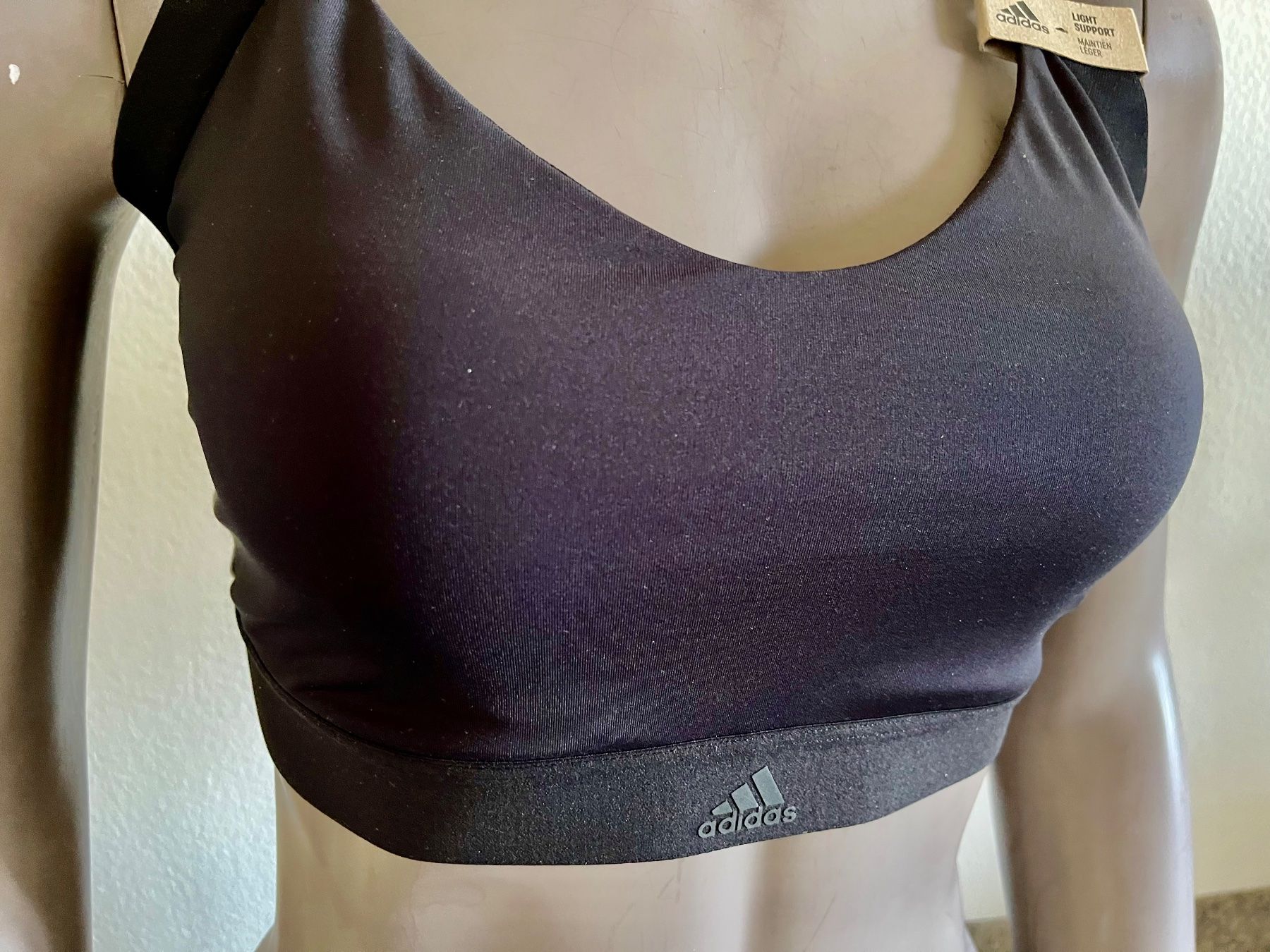 Adidas Altra biancheria intima: ADIDAS Sport BH, light support, schwarz, Gr.XL – Nuovo e nell'imballaggio originale da Adliswil venduto da vette56