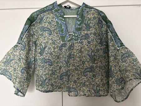 Bluse Twist Paisley Grösse 36 neuwertig