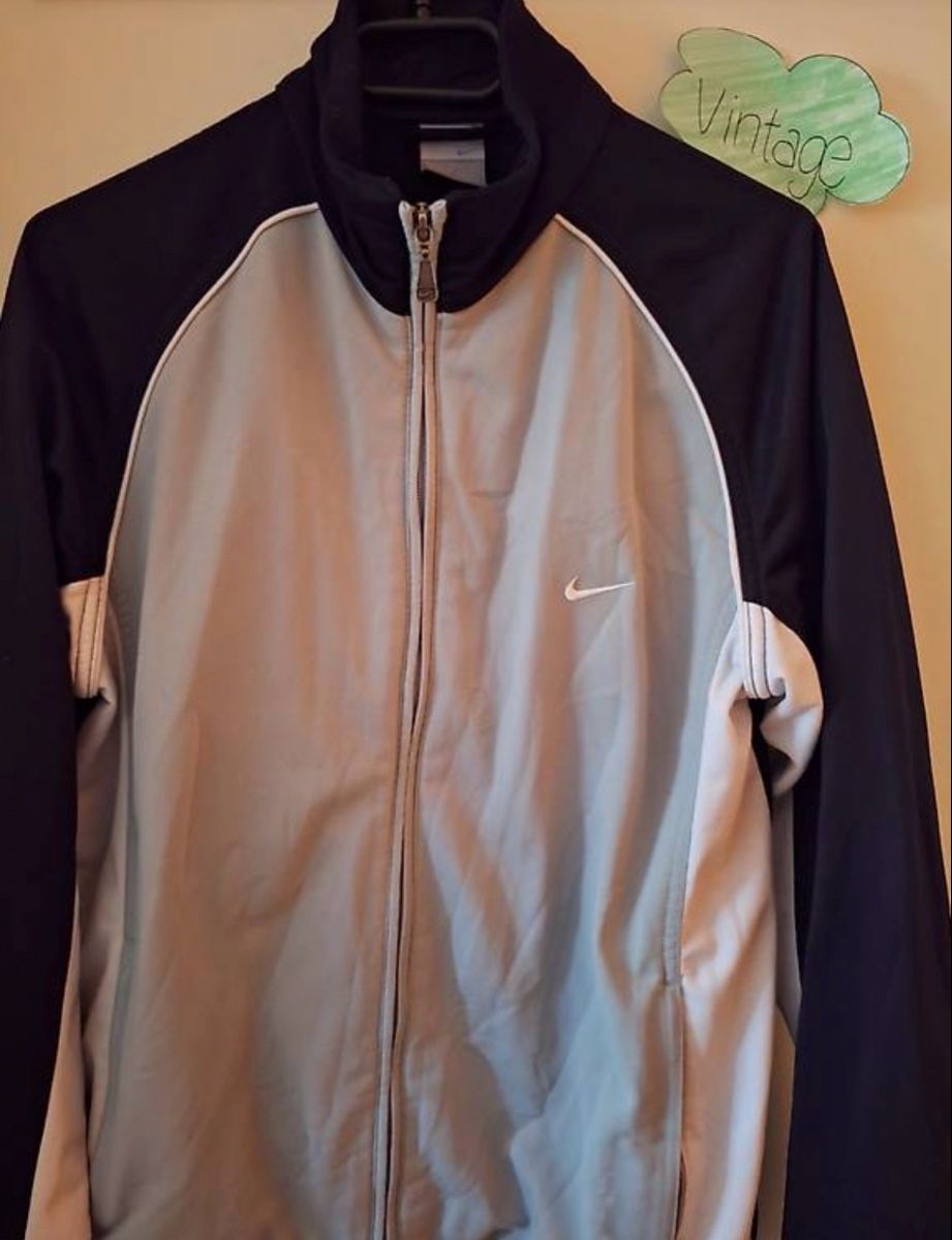 Nike Maglioni & Felpe: Nike Vintage Pullovers  – Usato da Winterthur venduto da ste_7y6m