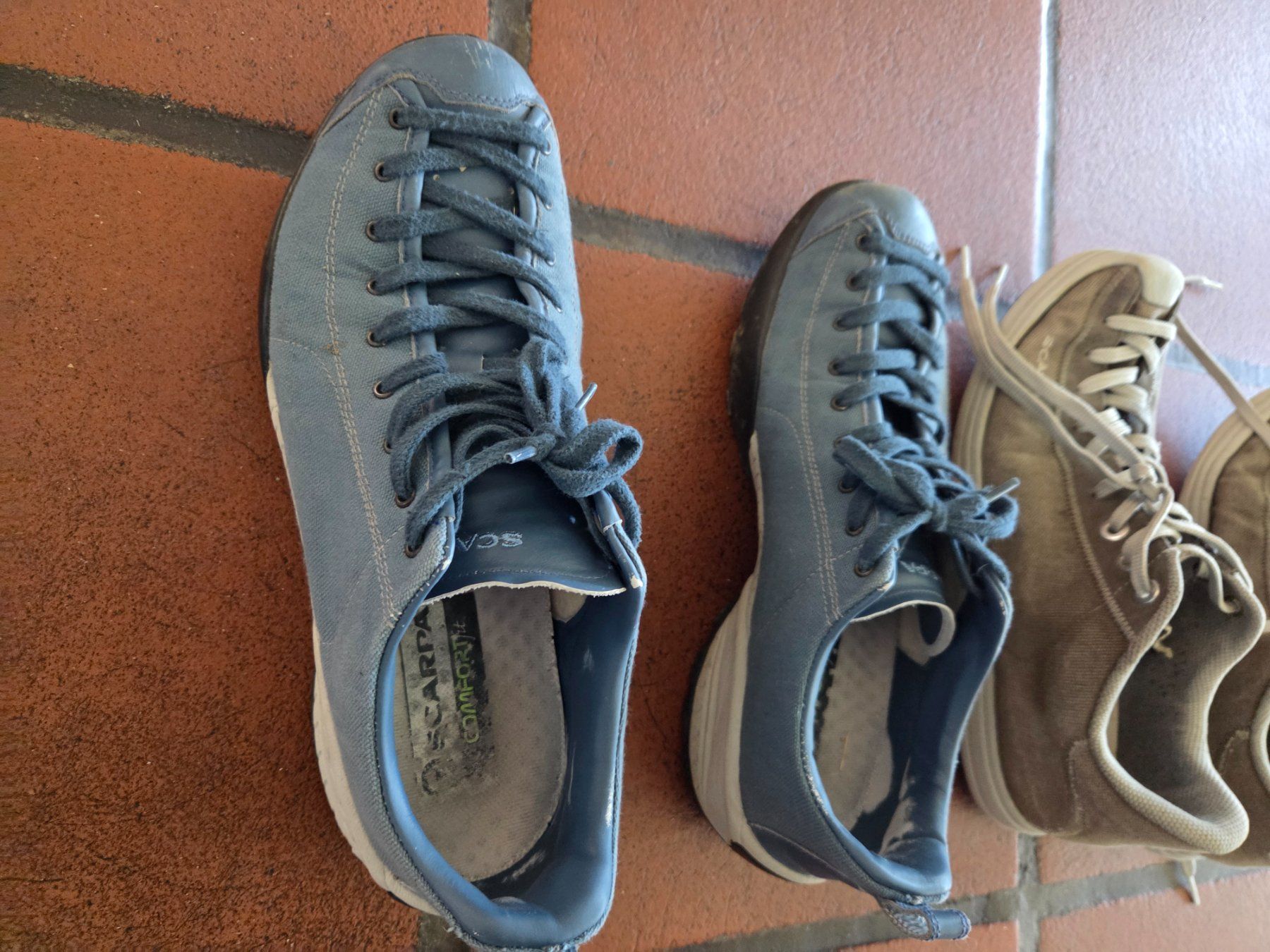Herrenschuhe: 2 Paare Scarpa nr 44 – Gebraucht aus Canobbio von Tuitt 1