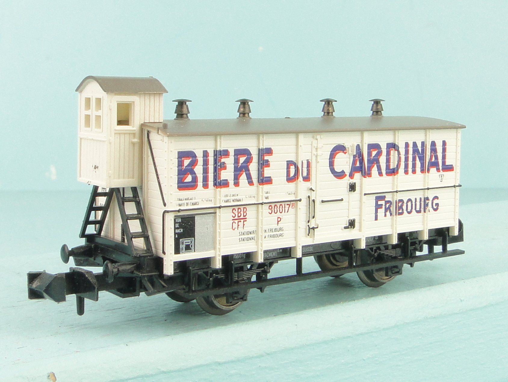 Trix Modellini di ferrovie: Trix  Spur N  Biere du Cardinal – Usato da Bülach venduto da Albitrain