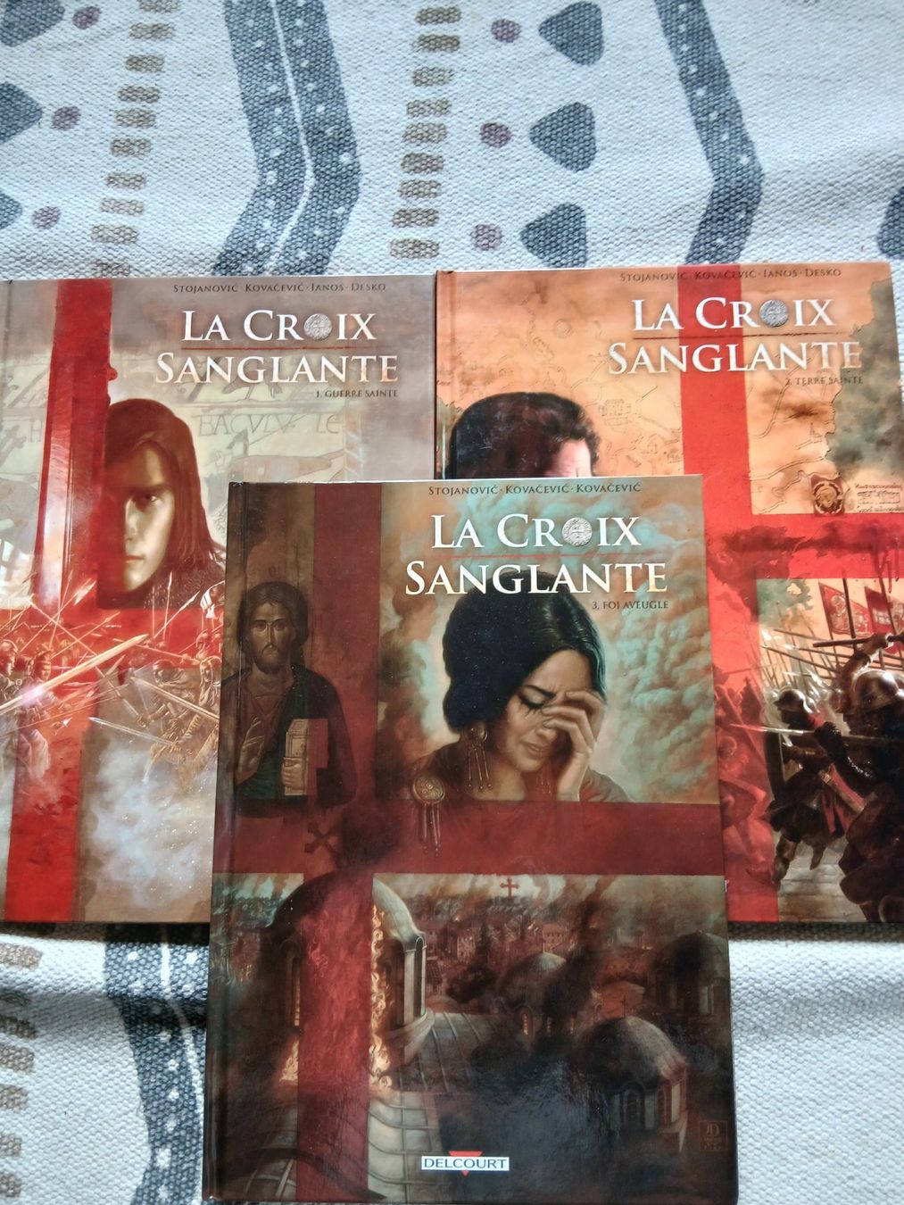 Fumetti: LA CROIX  SANGLANTE HISTOIRE COMPLETE  TTBE EO – Usato da Puidoux venduto da Efango