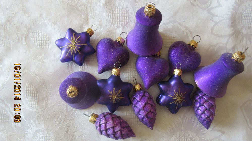 WEIHNACHTSKUGELN VIOLETT Kaufen auf Ricardo