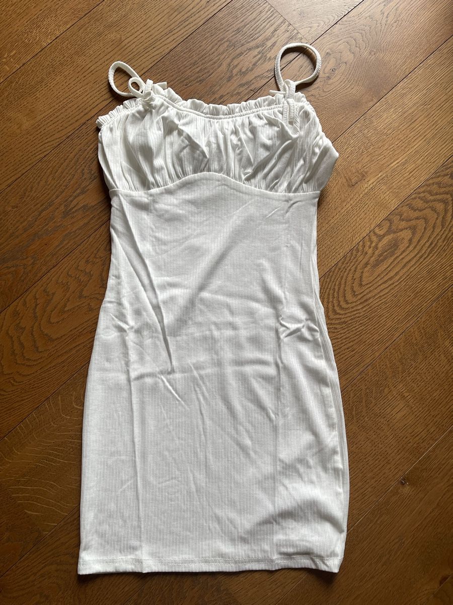 Vestiti: Enges Kleid in Weiss Gr M Neu – Nuovo (secondo la descrizione) da Bassersdorf venduto da Sandy456 1