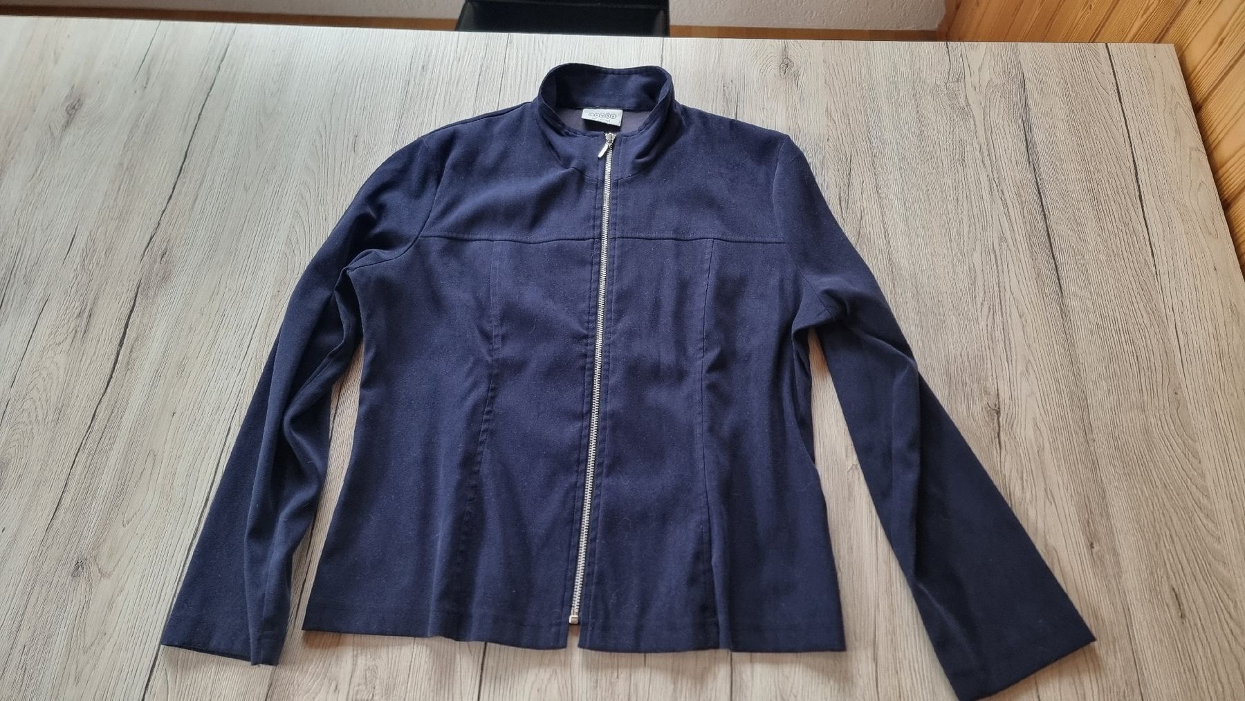 C&A Giacche: C&A Jacke dünn Wildleder Optik Gr.40 – Usato da Wildhaus venduto da Lurch1971