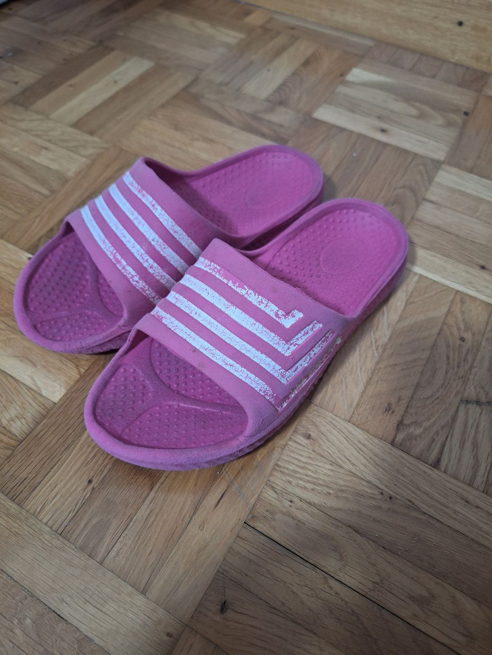 Chaussures garçon: Badeschuhe Grösse 33 – D'occasion à Kreuzlingen par nissie88