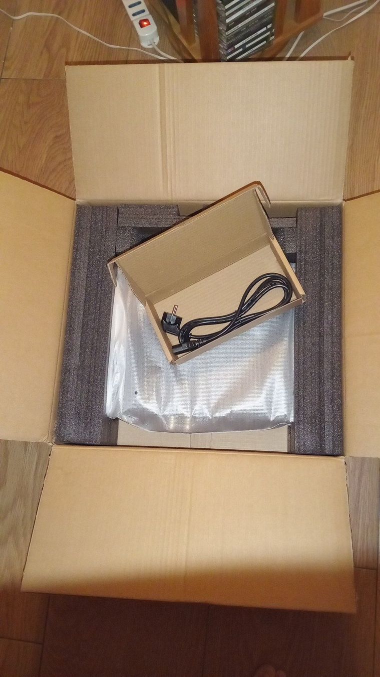 Audiolab Amplificatori: Power Amplifier Audiolab 9000P - 2 Units – Nuovo e nell'imballaggio originale da St-Cergue venduto da per_6cx5 7